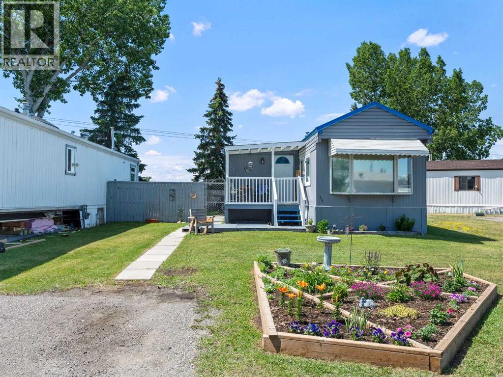 25 Homestead Way SE, High River, AB T1V 1J7