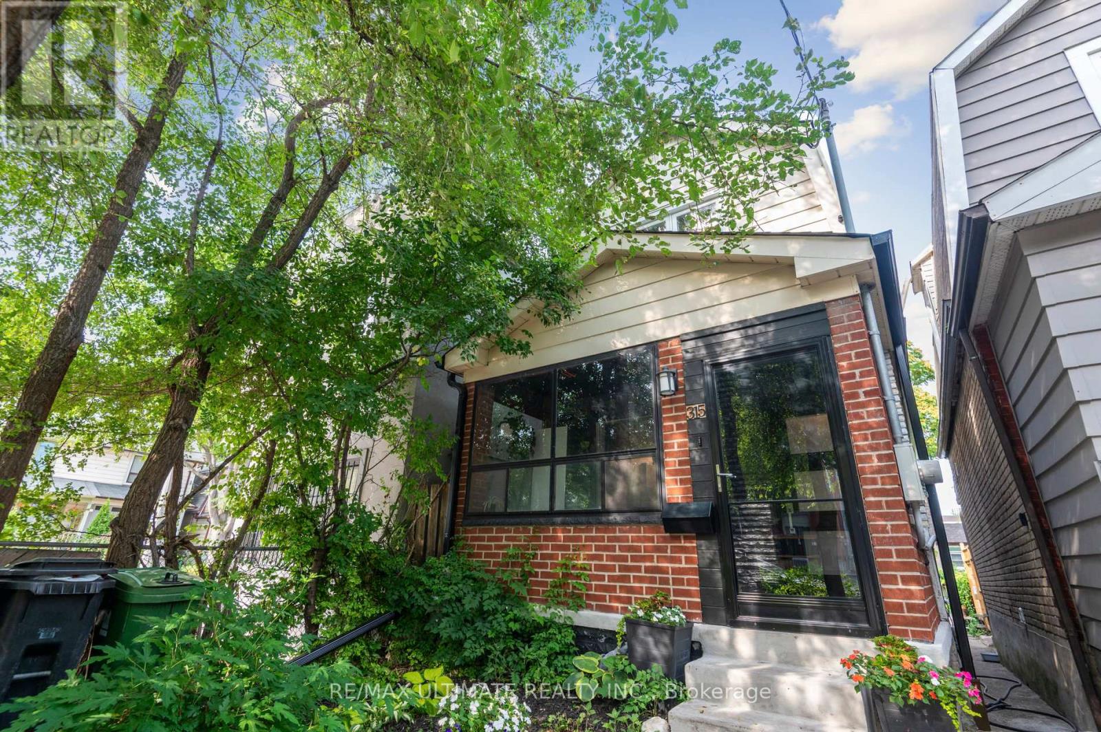 315 Cedarvale Ave, Toronto, ON M4C 4K3