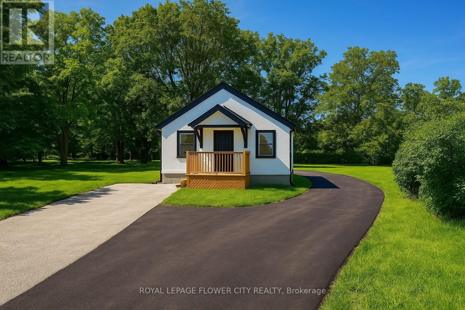 4509 White Oak Rd, London, ON N6E 3Z1