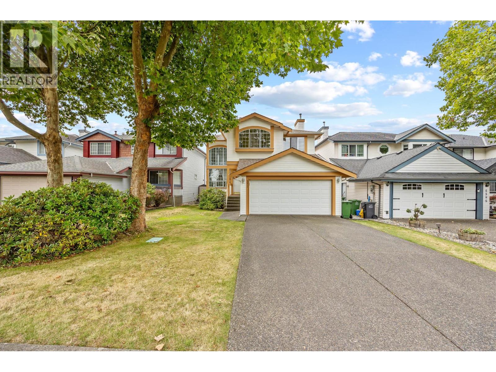 5611 Mcrae St, Richmond, BC V6V 2P5