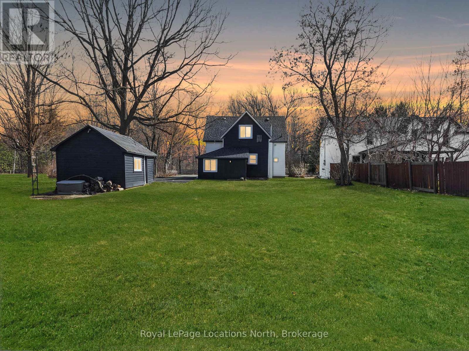 148 Marsh St, The Blue Mountains, ON N0H 1J0