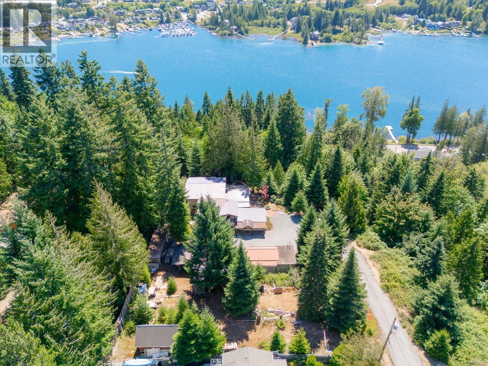 300304 Deer Rd, Lake Cowichan, BC V0R 2G0