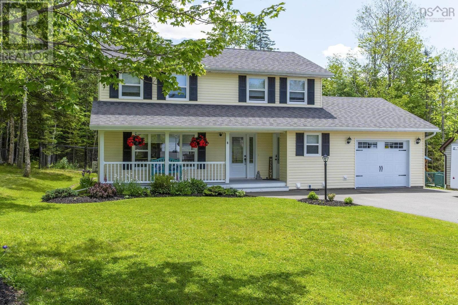 8 Heritage Pl, Truro, NS B2N 6J5