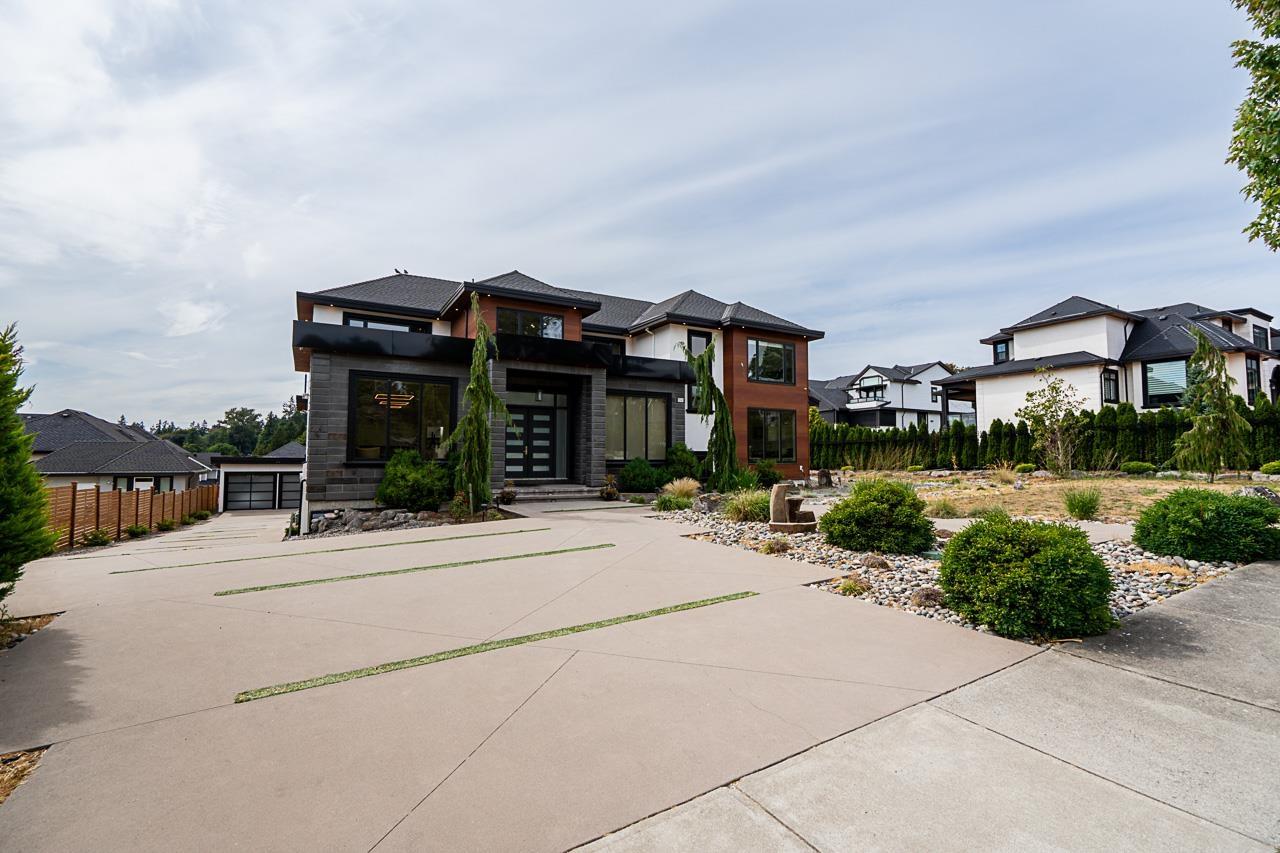 146 Street Unit 5545, Surrey, BC V3X 0H5