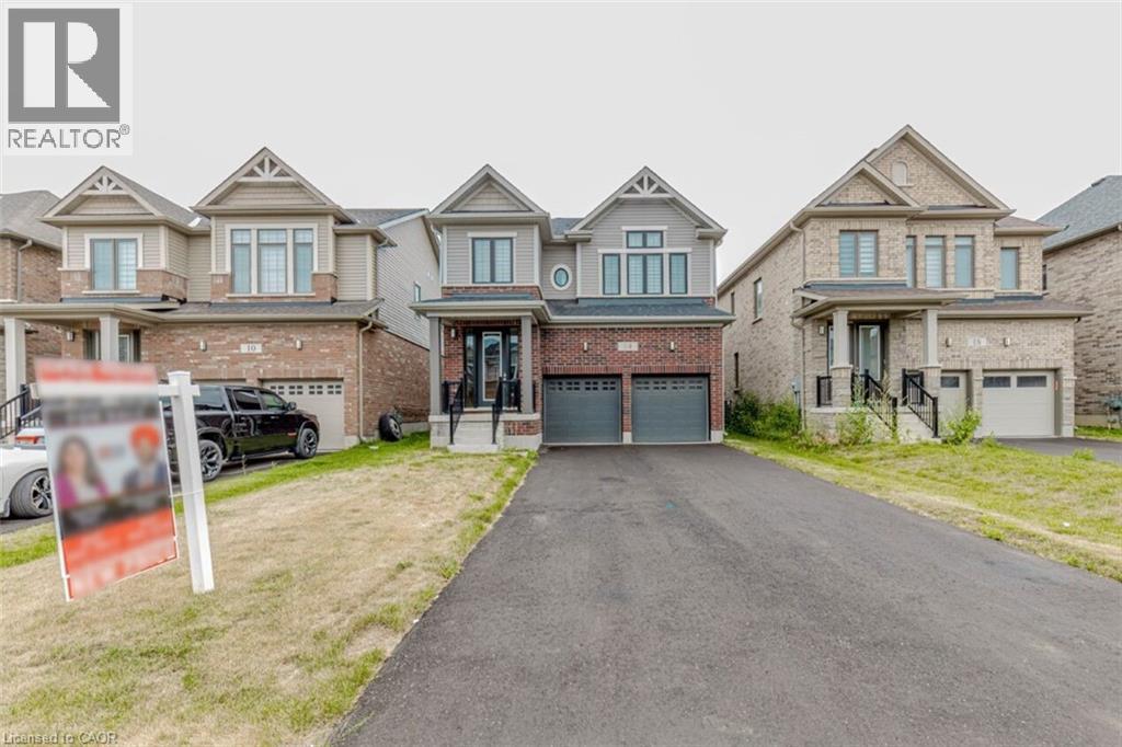 14 Prince Philip Blvd, North Dumfries, ON N0B 1E0