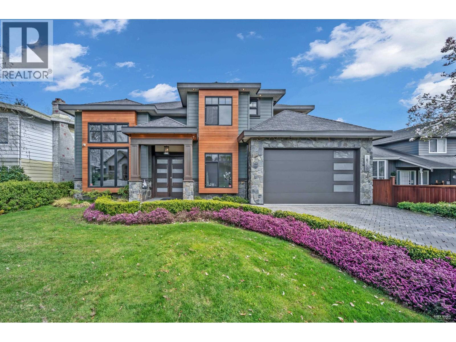 10700 Housman St, Richmond, BC V7E 4A3