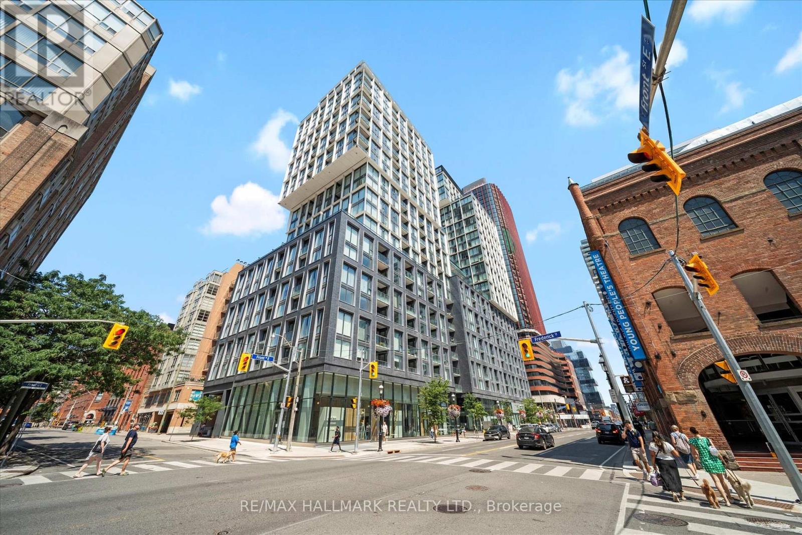413 158 Front St E, Toronto, ON M5A 0K9