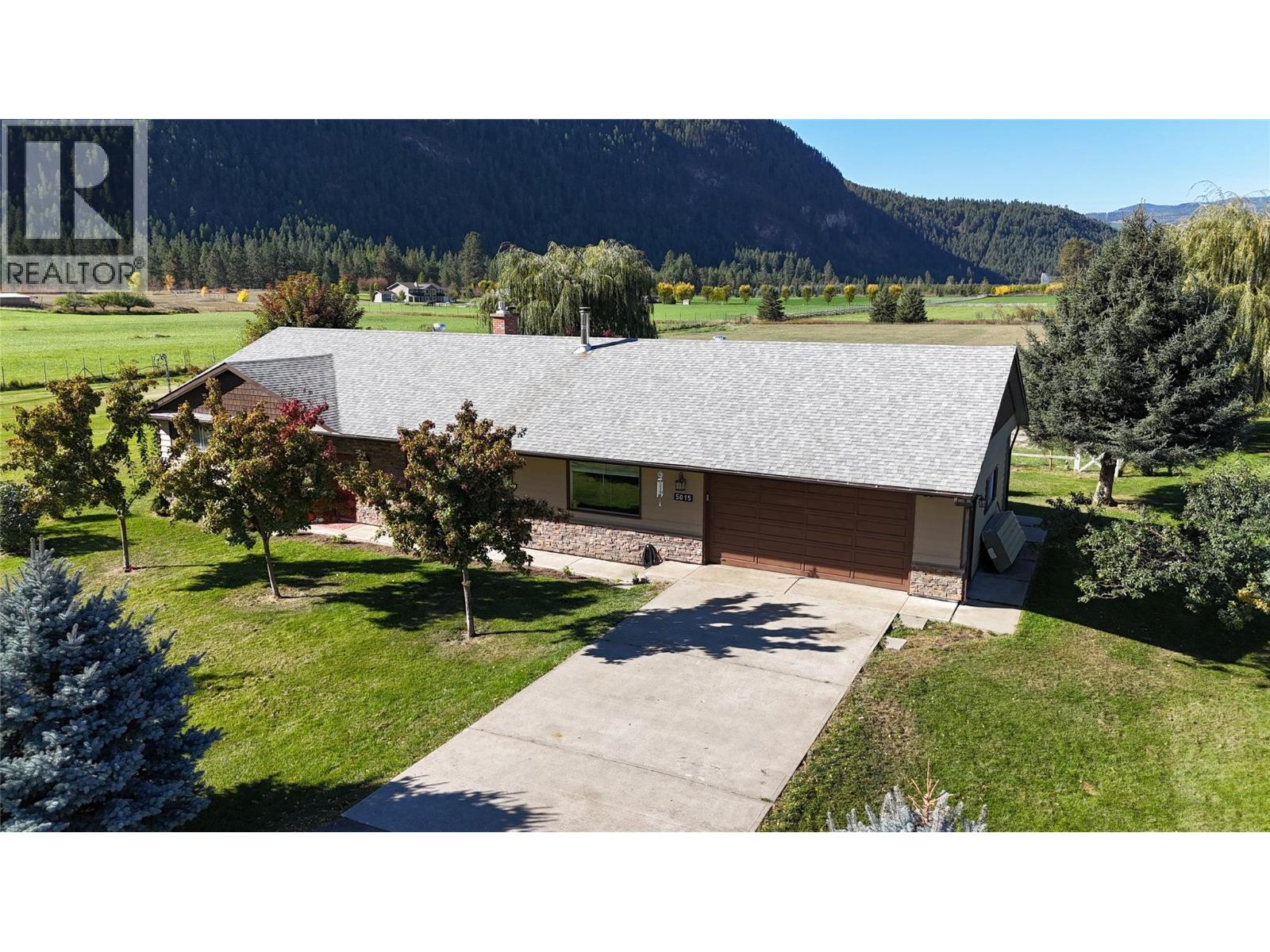 5015 Siminoff Rd, Grand Forks, BC V0H 1H4