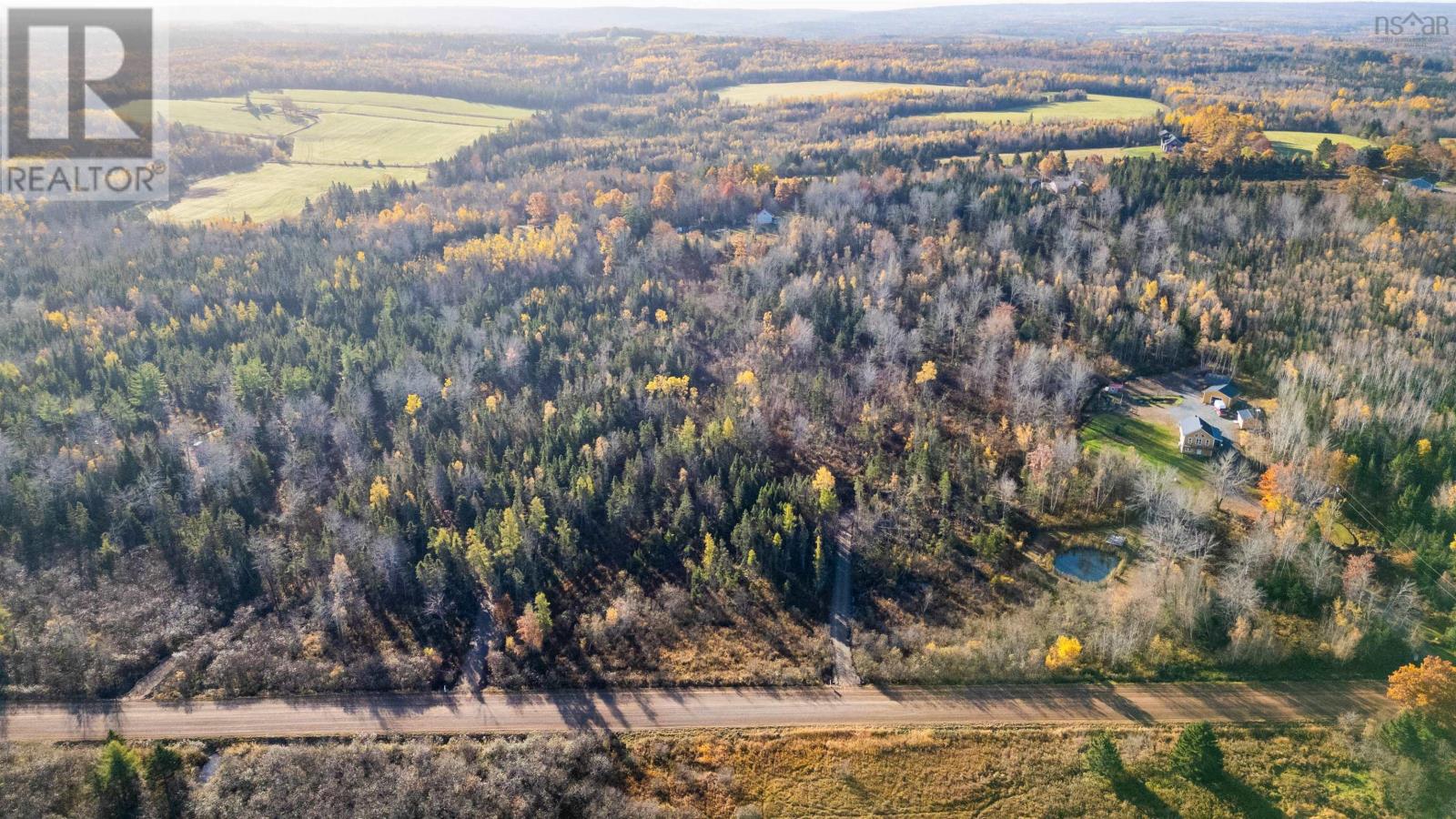 2 Cloverdale Rd H, East Stewiacke, NS B0N 2J0
