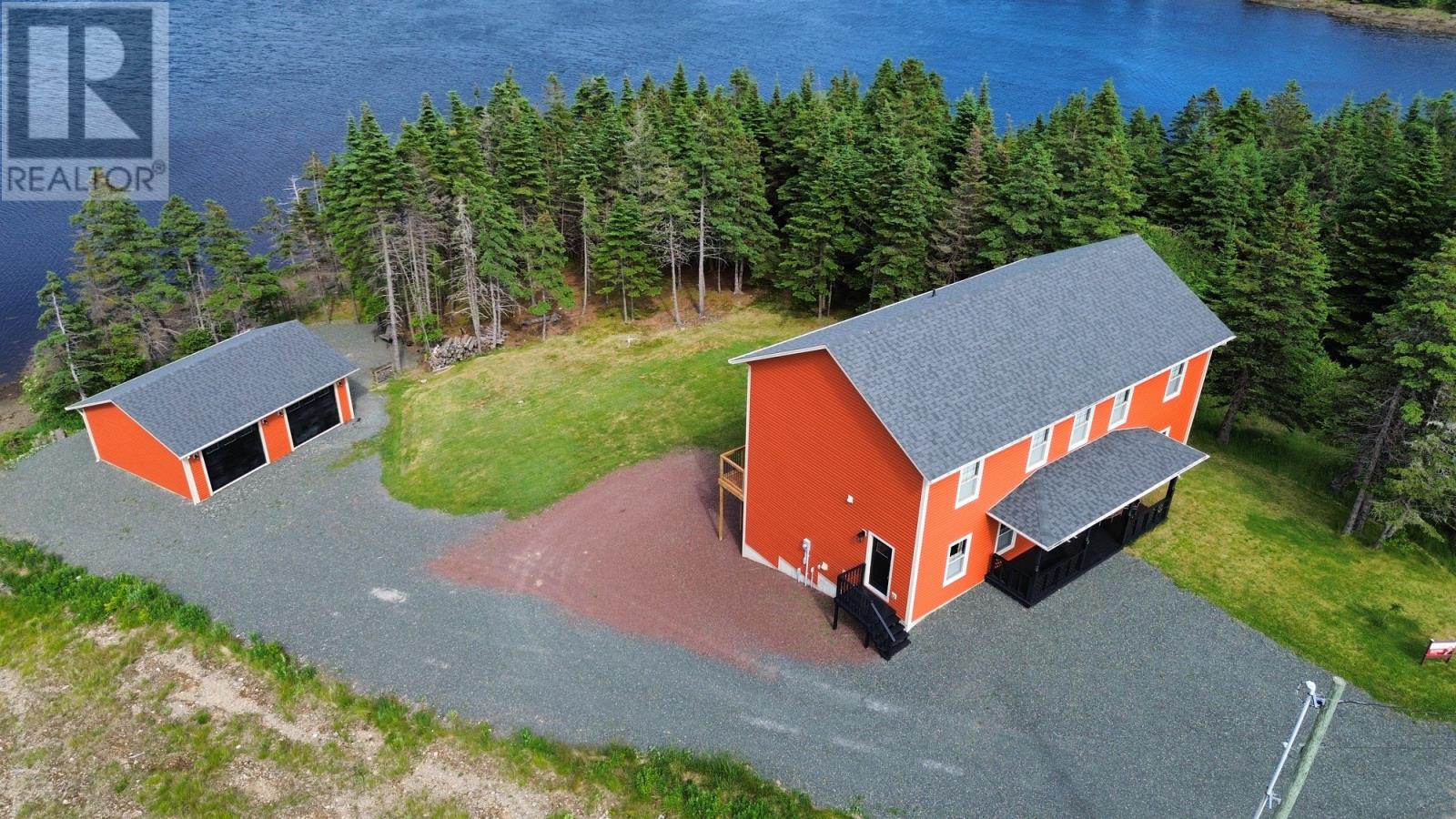 9 Dock Point St, Marystown, NL A0E 2M0