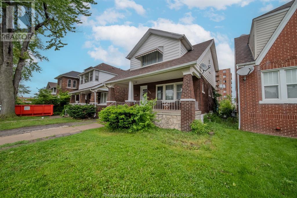 1356 Parent Ave, Windsor, ON N8X 4J3