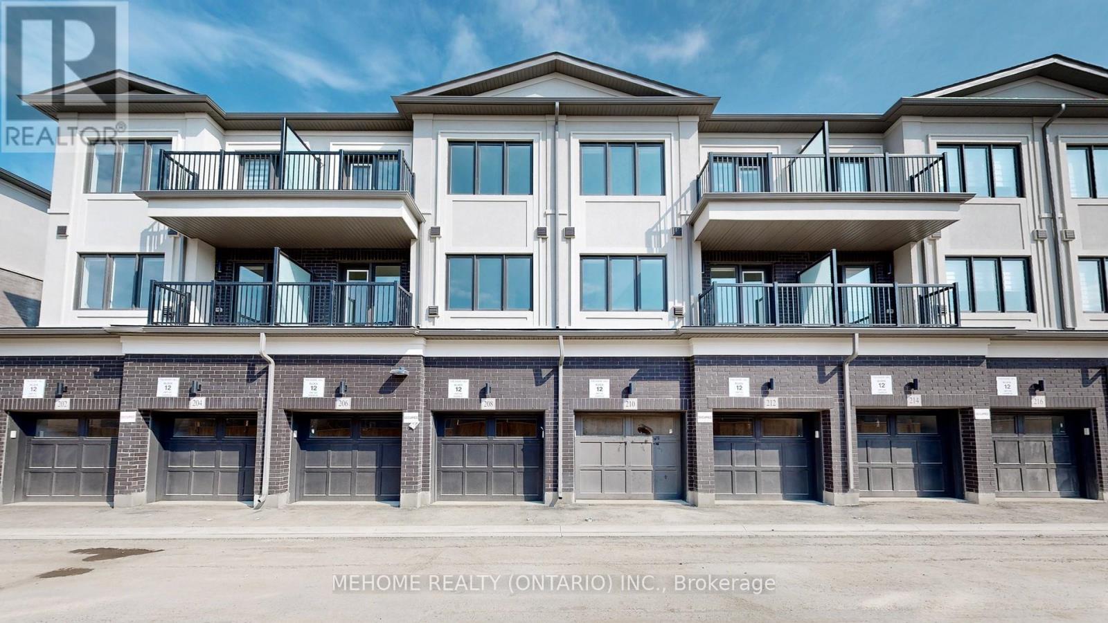 208 Matawin Ln, Richmond Hill, ON L4B 3X9
