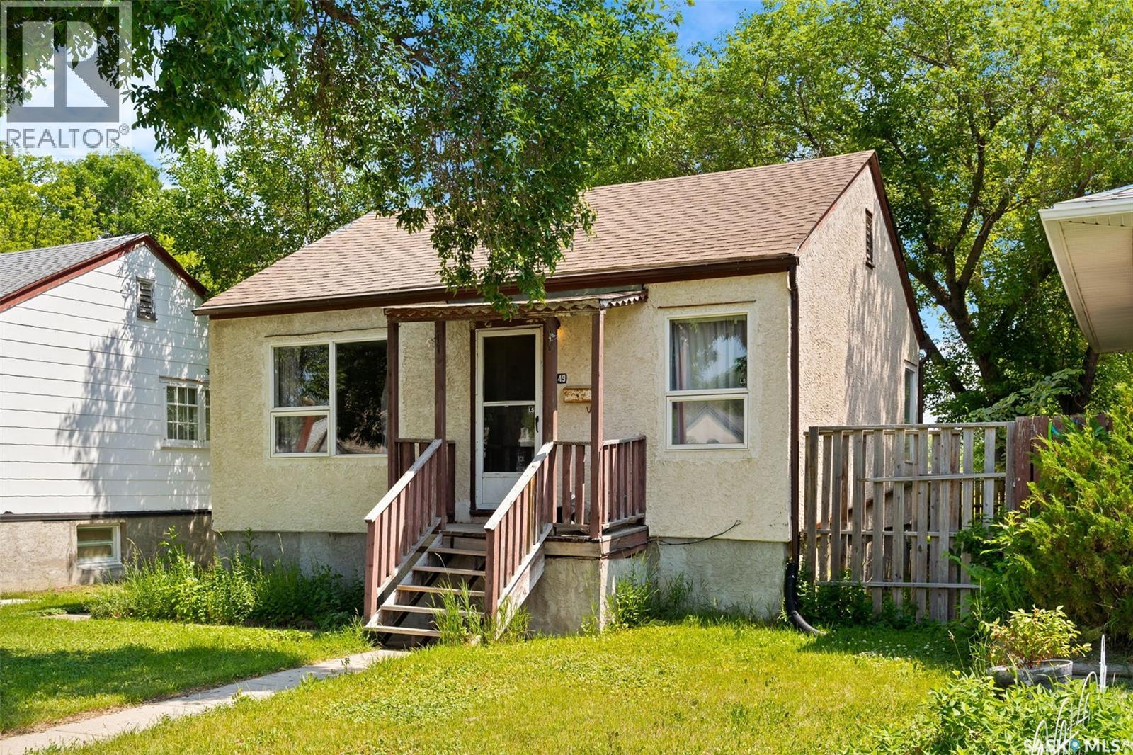 1649 Garnet St, Regina, SK S4T 2Z1