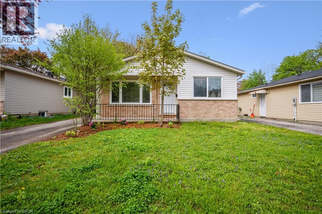 53 Karen Walk, Waterloo, ON N2L 5X1