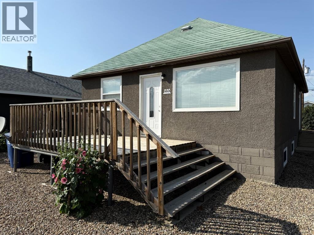 220 Railway Ave E, Maidstone, SK S0M 1M0