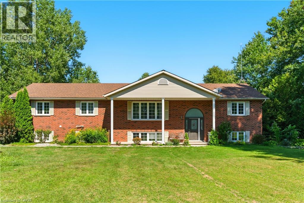 922 Bird Rd, Dunnville, ON N1A 2W5
