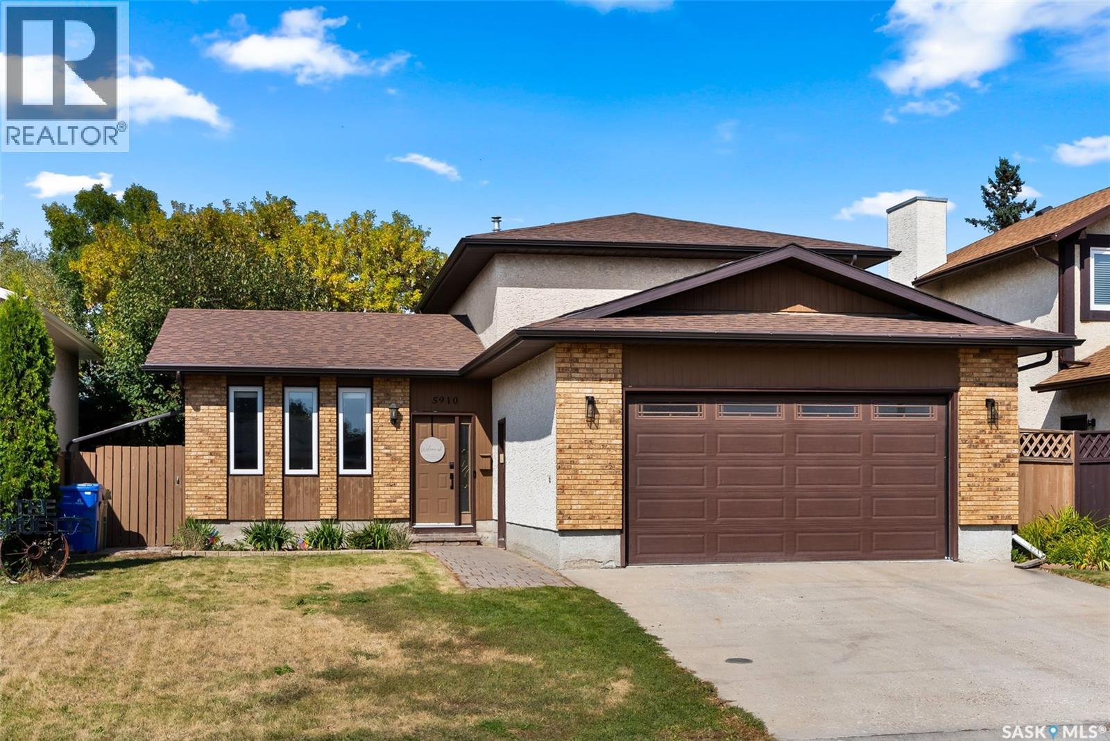 5910 Steele Cres, Regina, SK S4X 4A9