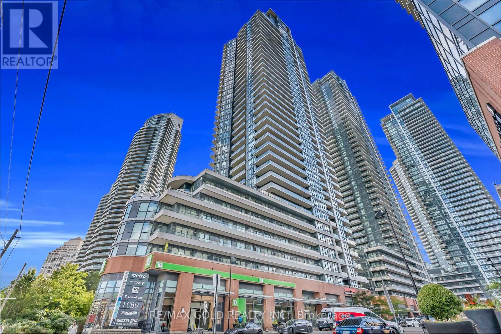 806 2212 Lake Shore Blvd W, Toronto, ON M8V 0C2