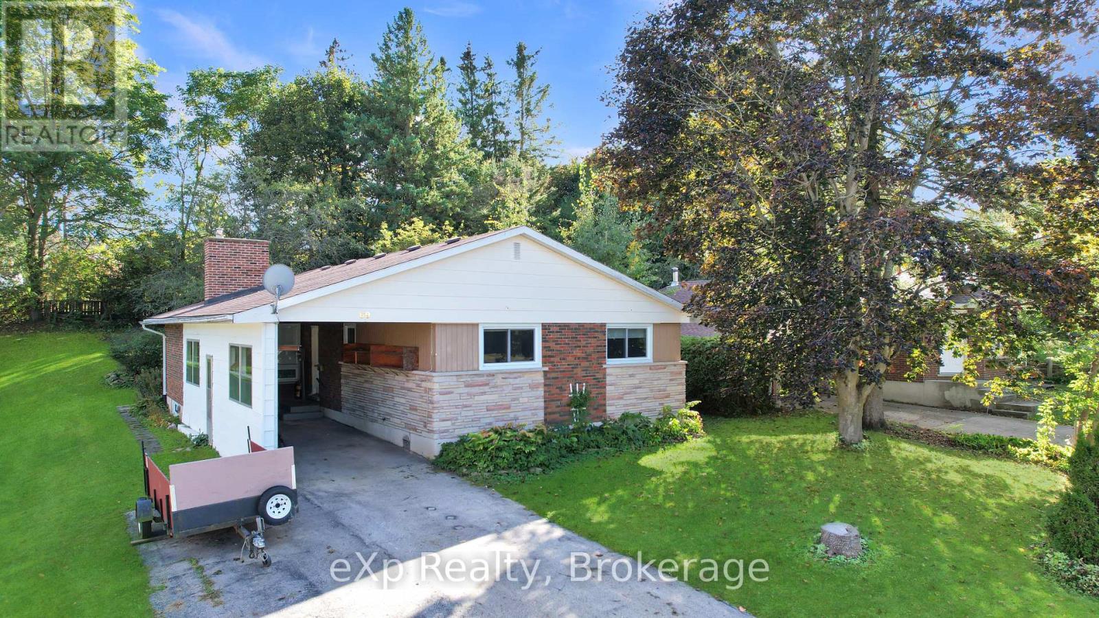69 8th Street, Hanover, ON N4N 1J1