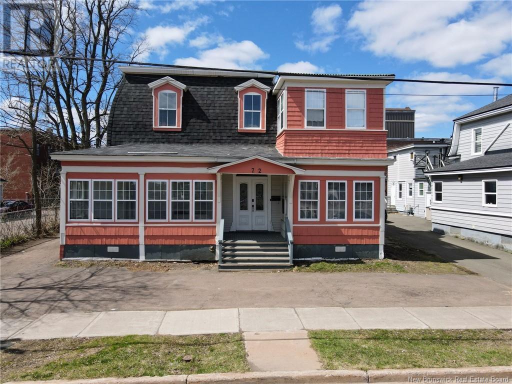 72 Botsford, Moncton, NB E1C 4X1