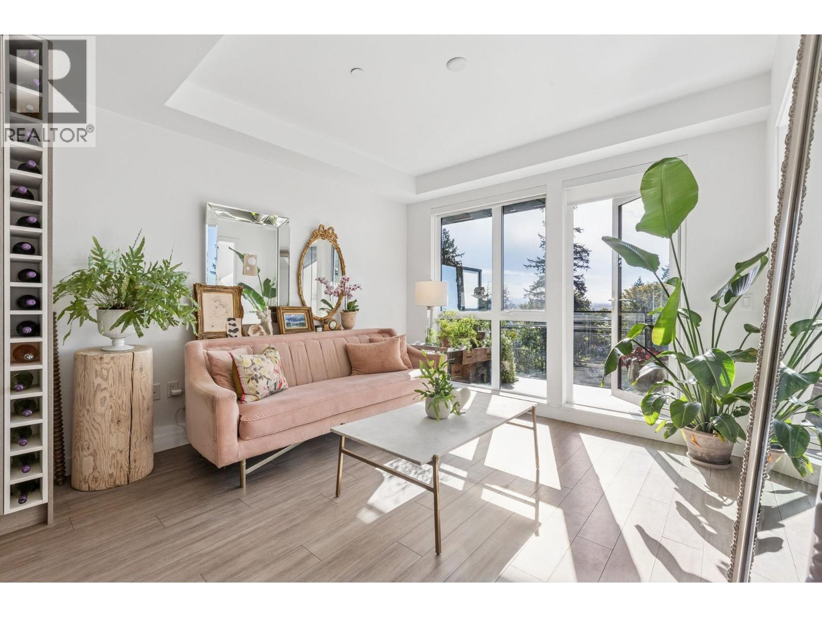 707 E 3rd Street Unit 307, North Vancouver, BC V7L 1G8