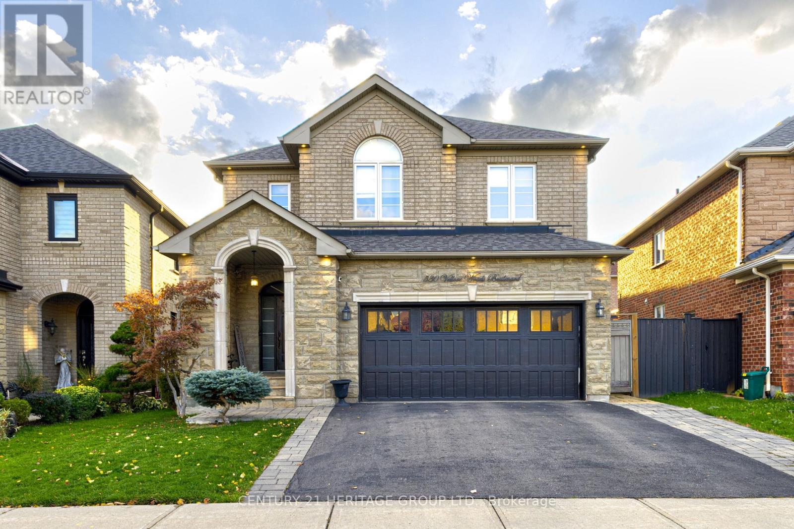 530 Vellore Woods Blvd, Vaughan, ON L4H 2W3