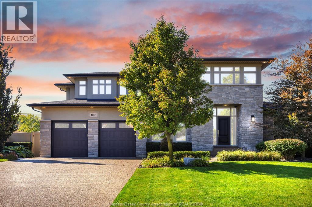 107 Christy Ln, Tecumseh, ON N8N 4W4