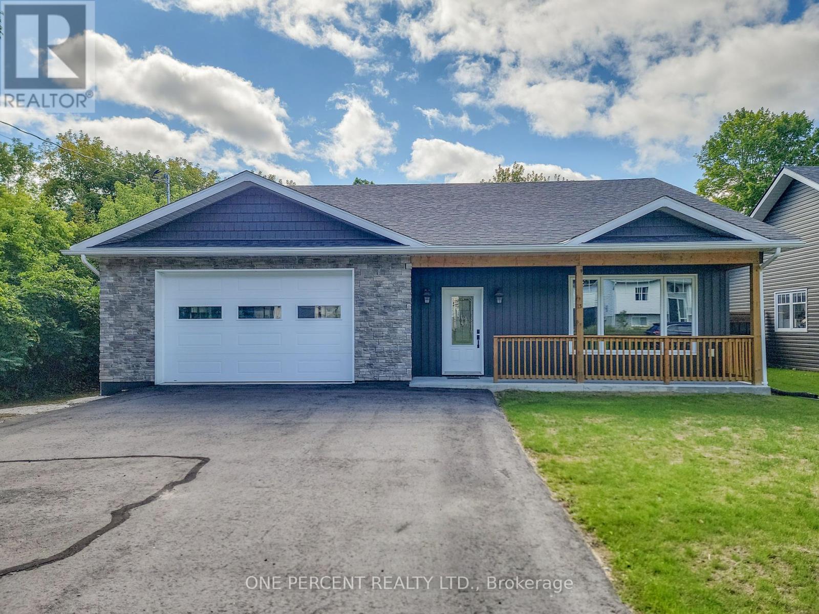 13 Crawford Dr, Marmora and Lake, ON K0K 2M0