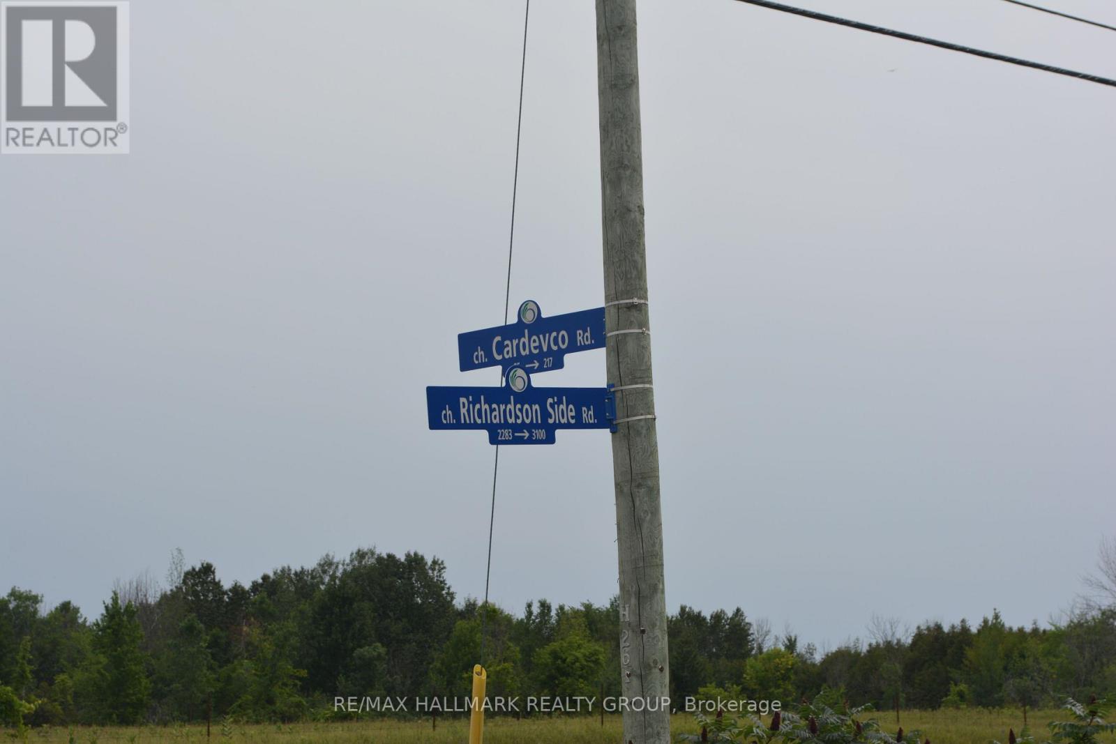 85 Cardevco St, Ottawa, ON K0A 1L0