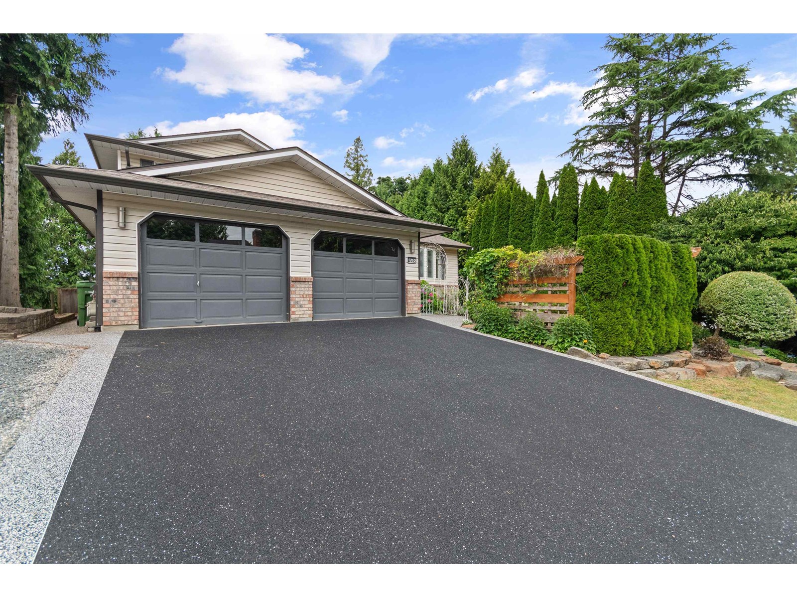 47495 Swallow Crescentlittle Mtn, Chilliwack, BC V2P 7P8