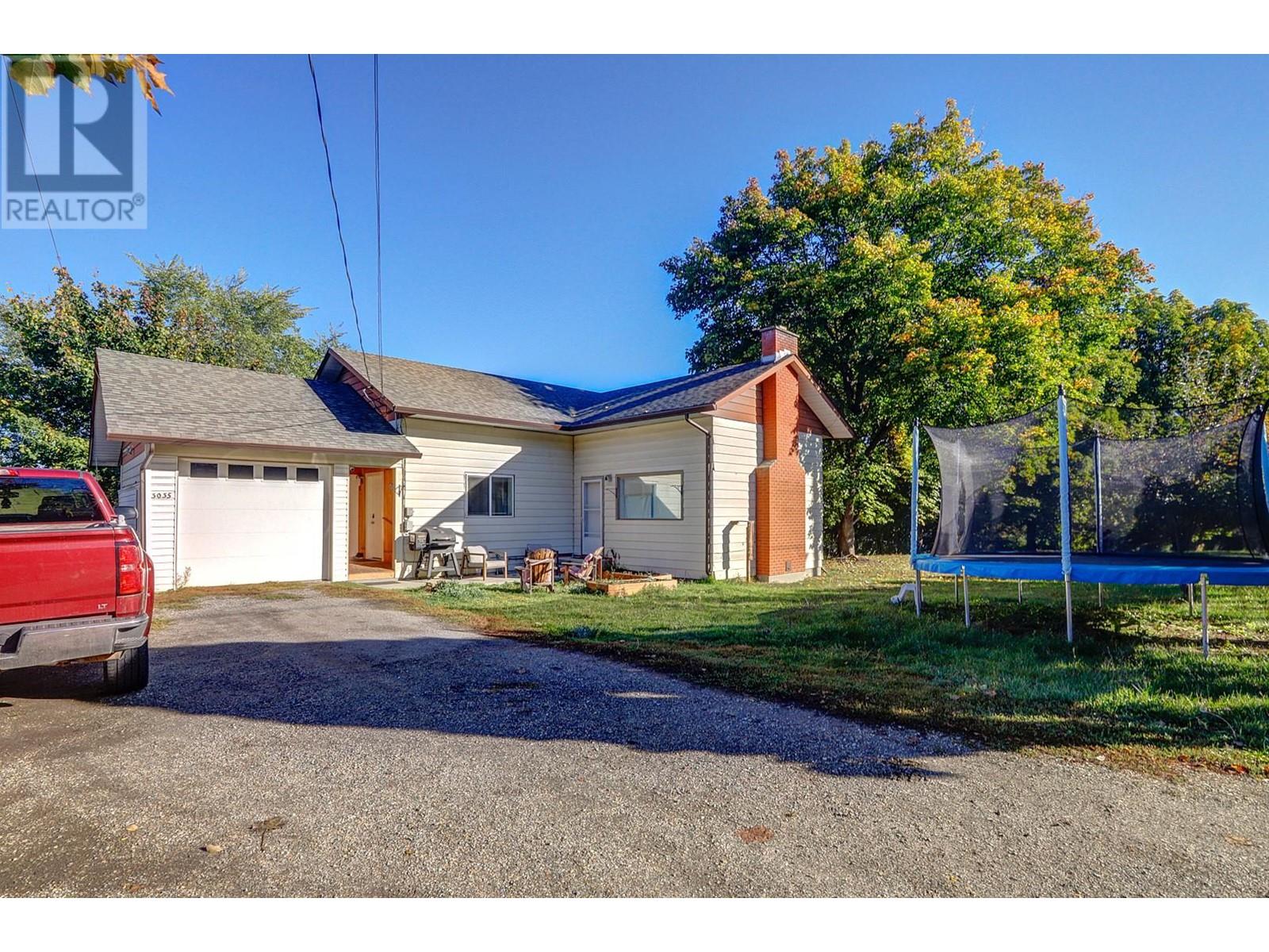 3035 Pleasant Valley Rd, Armstrong, BC V4Y 0J3