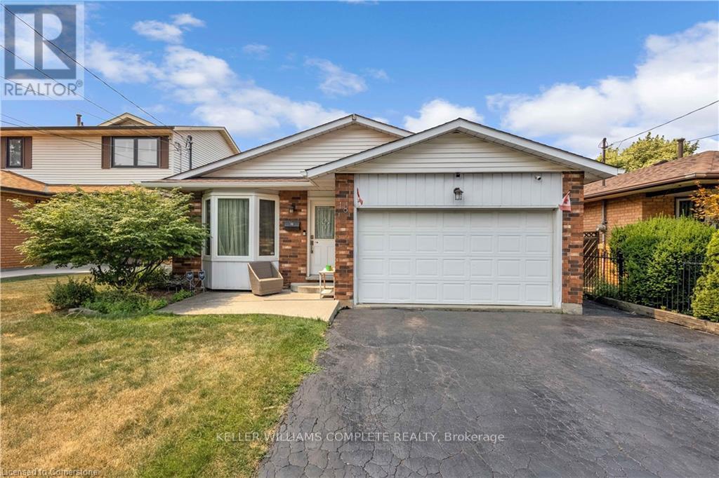 18 Rosewell St, Hamilton, ON L8W 2L1