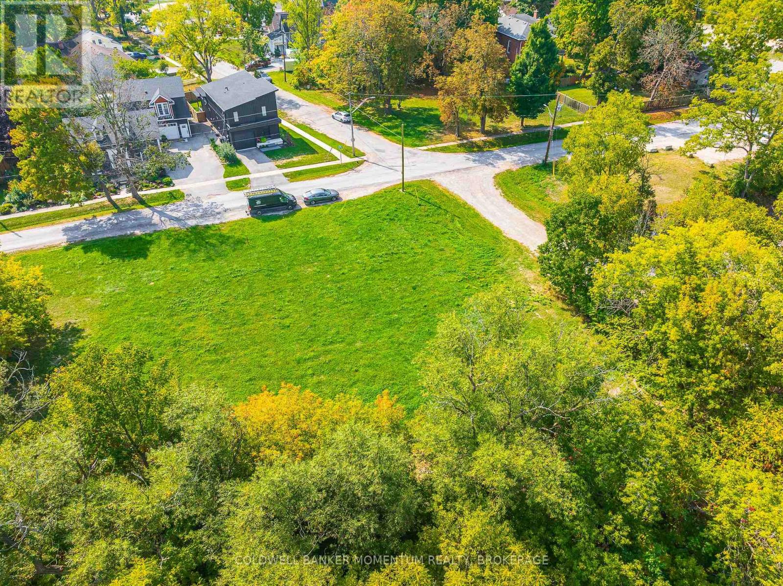70 Bridge St, Thorold, ON L0S 1K0
