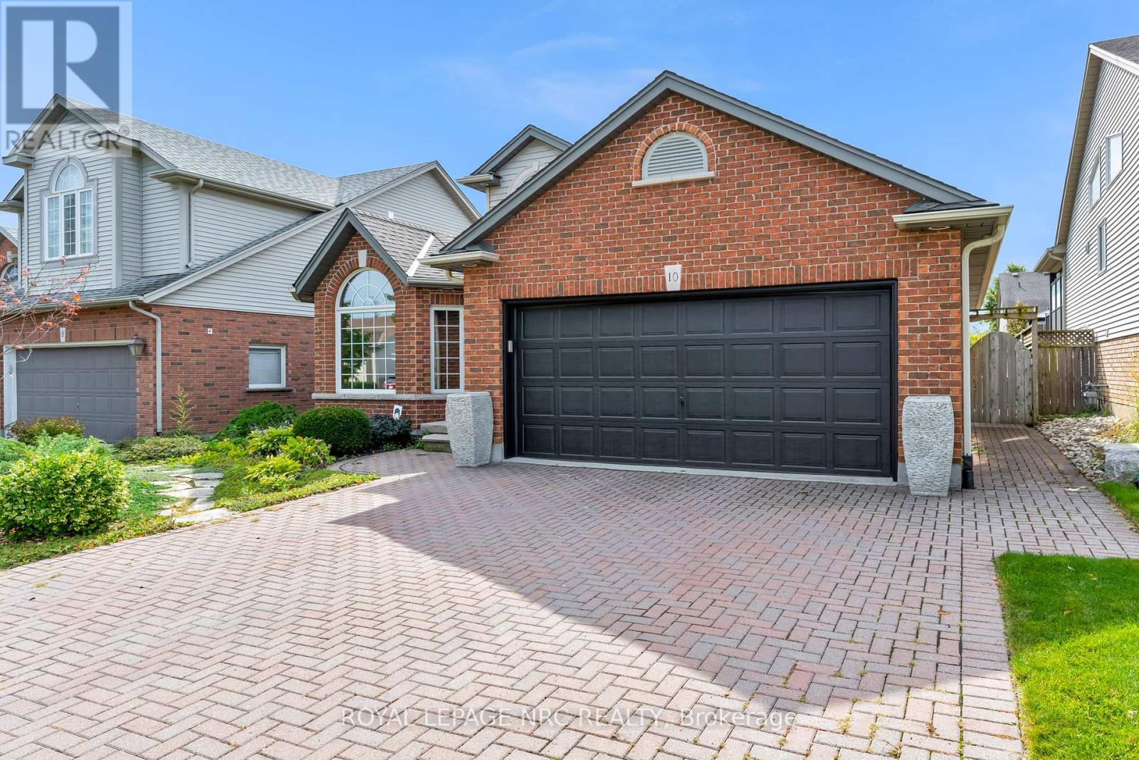 10 Montrose St, St. Catharines, ON L2S 4A7