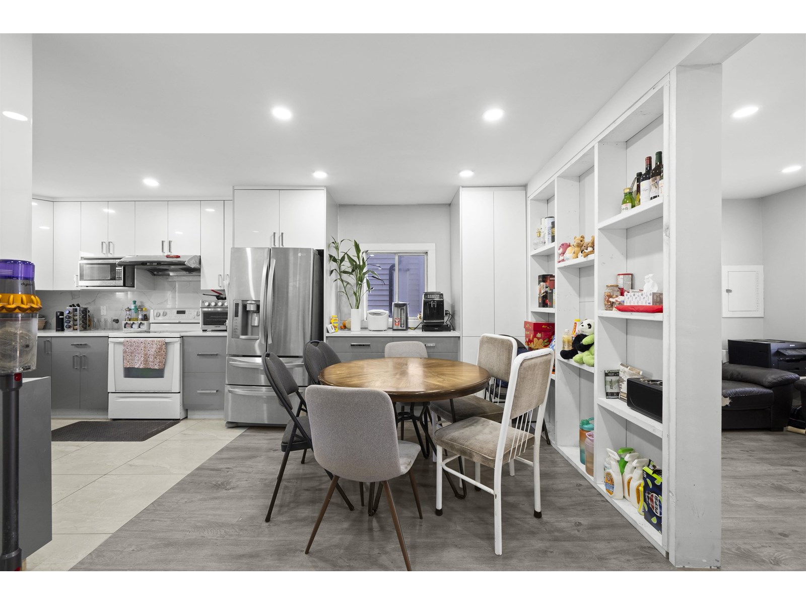 114 Avenue Unit 12768 #a, Surrey, BC V3V 3P4