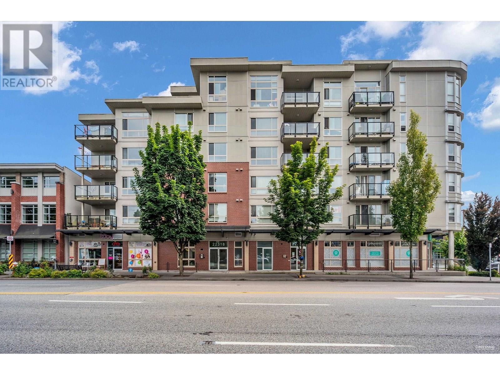22318 Lougheed Highway Unit 301, Maple Ridge, BC V2X 2T4