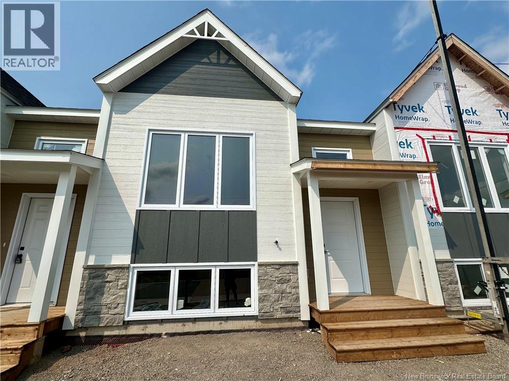 76 Warner St, Moncton, NB E1A 9X1