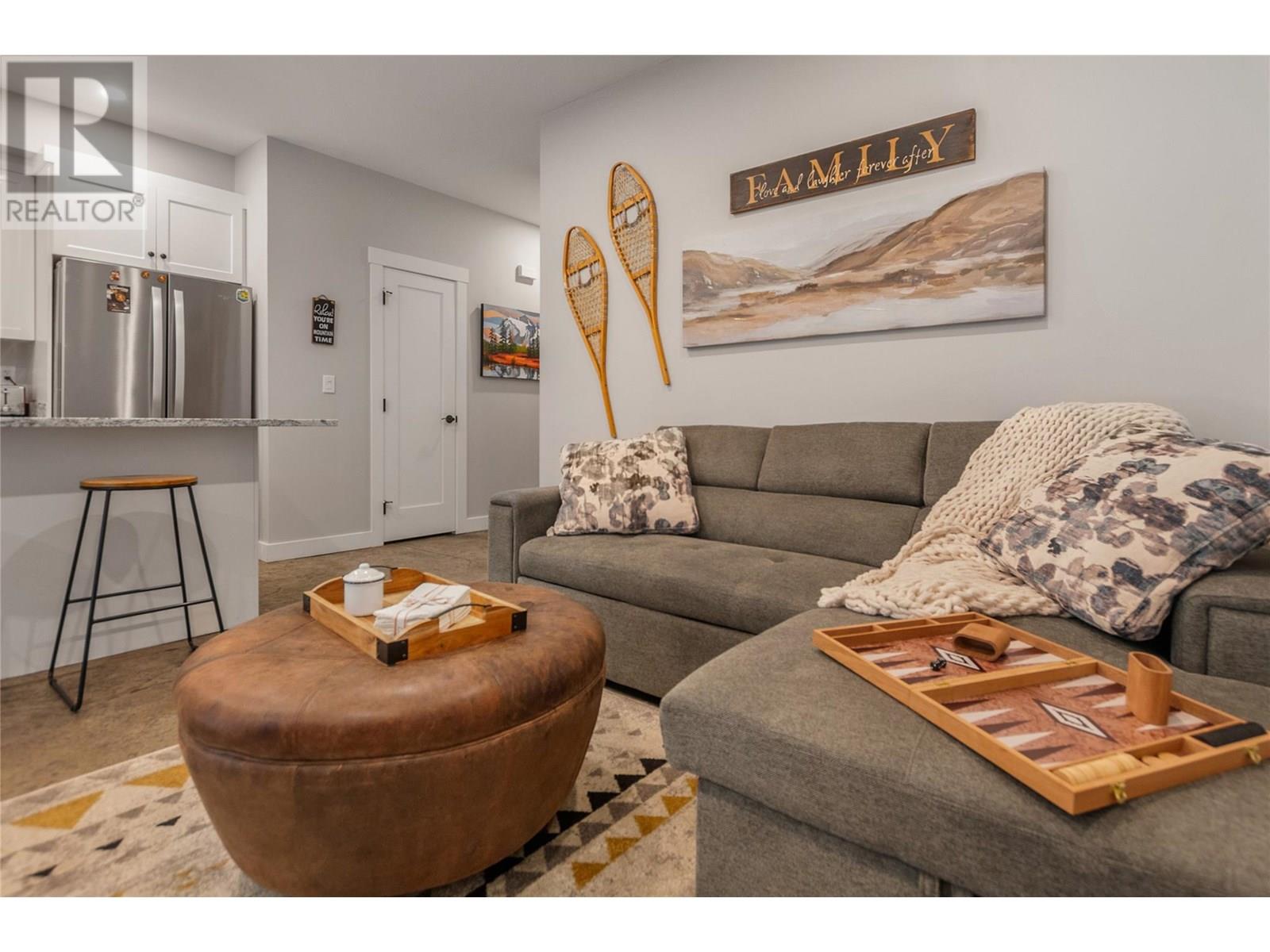 300 Creekview Road Unit 2, Penticton, BC V0X 1N6