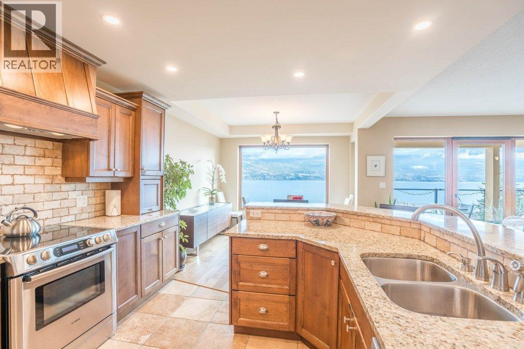 14419 Downton Avenue Unit 207, Summerland, BC V0H 1Z2