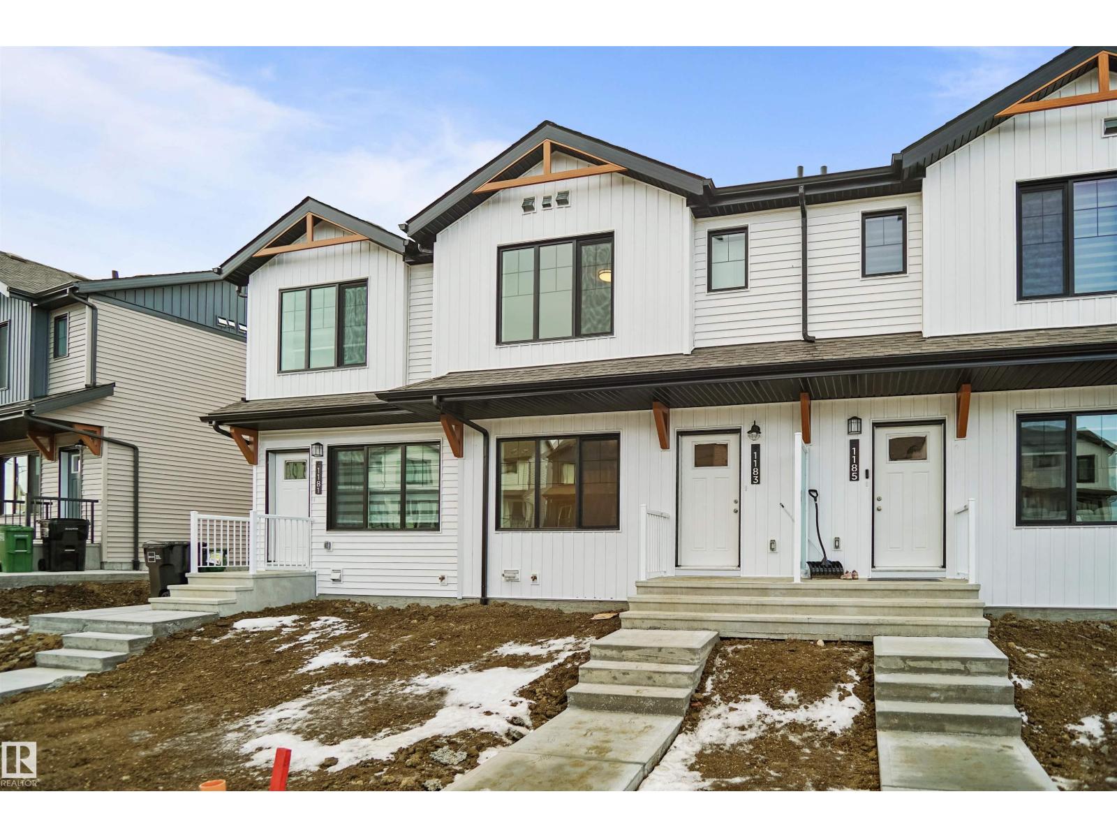 431 Aster Dr NW, Edmonton, AB T6T 2N8
