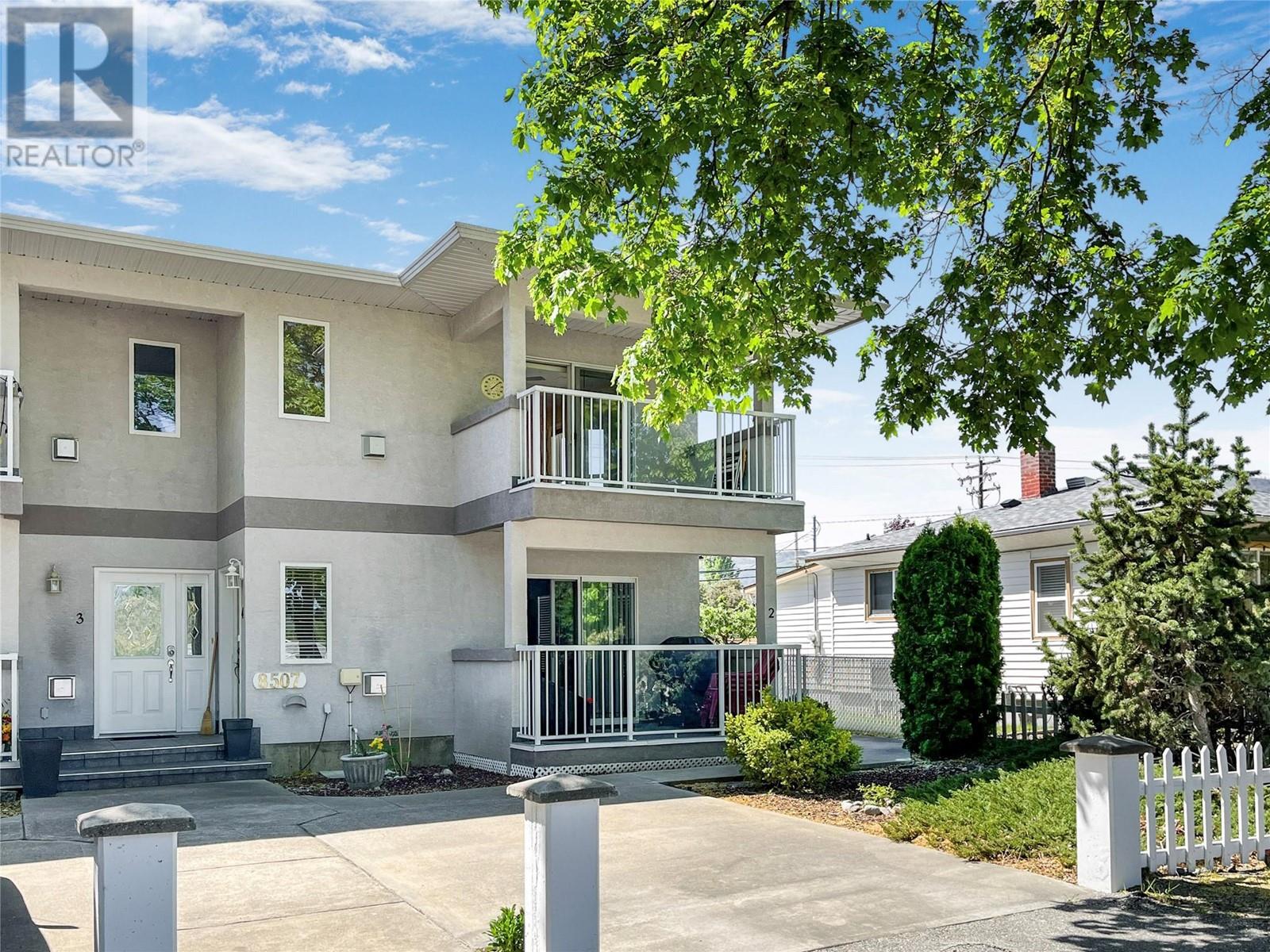 8507 70th Avenue Unit 4, Osoyoos, BC V0H 1V1