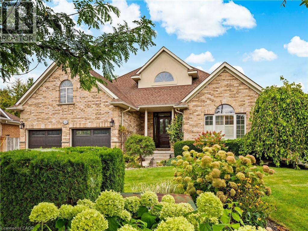 333 Milla Ct, Waterloo, ON N2L 6N4
