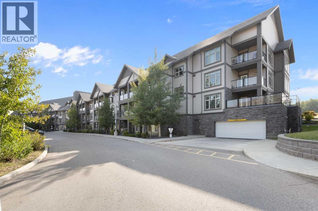 15 Aspenmont Heights Sw Unit 227, Calgary, AB T3H 0E3