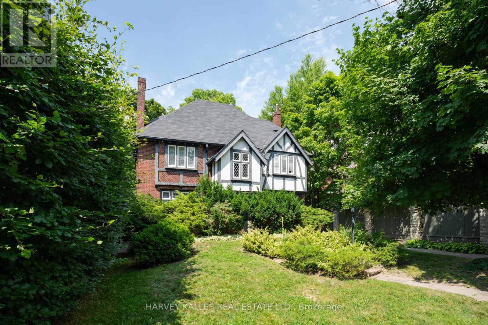 412 Glenayr Rd, Toronto, ON M5P 3C7