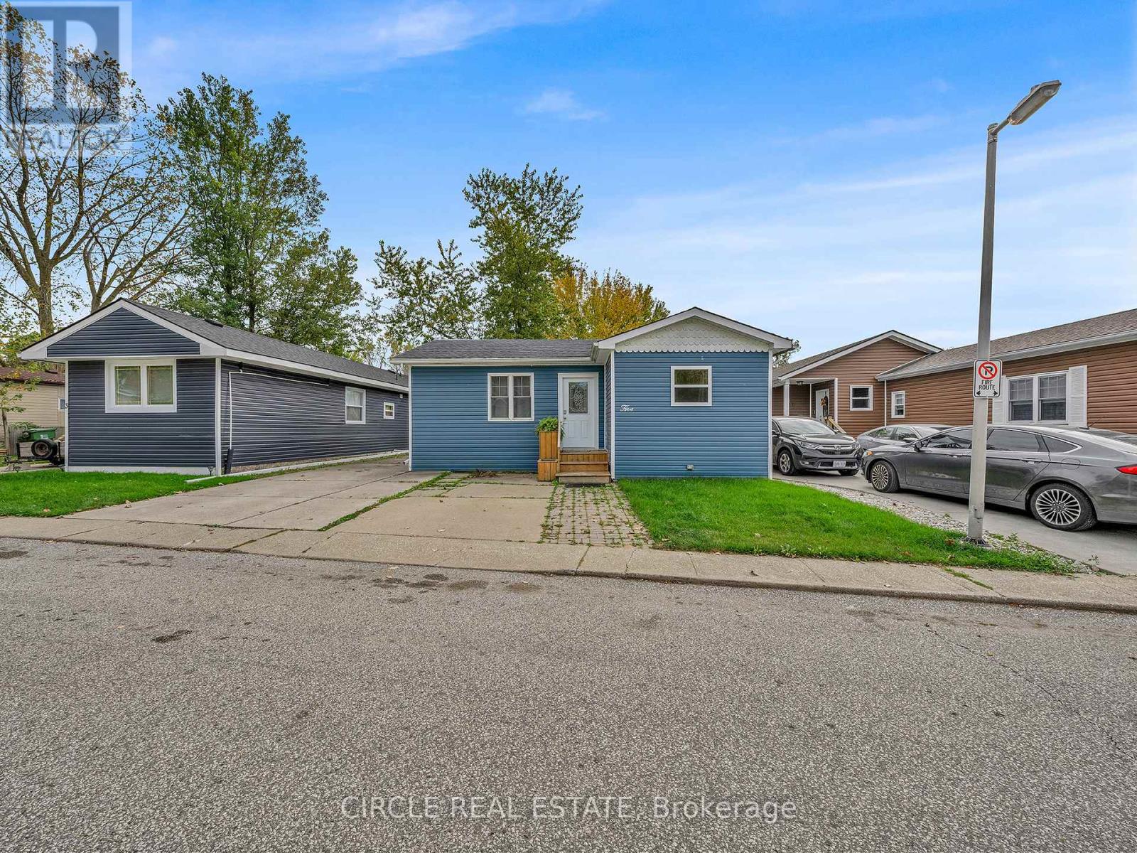 5 Cherry St, Essex, ON N0R 1J0