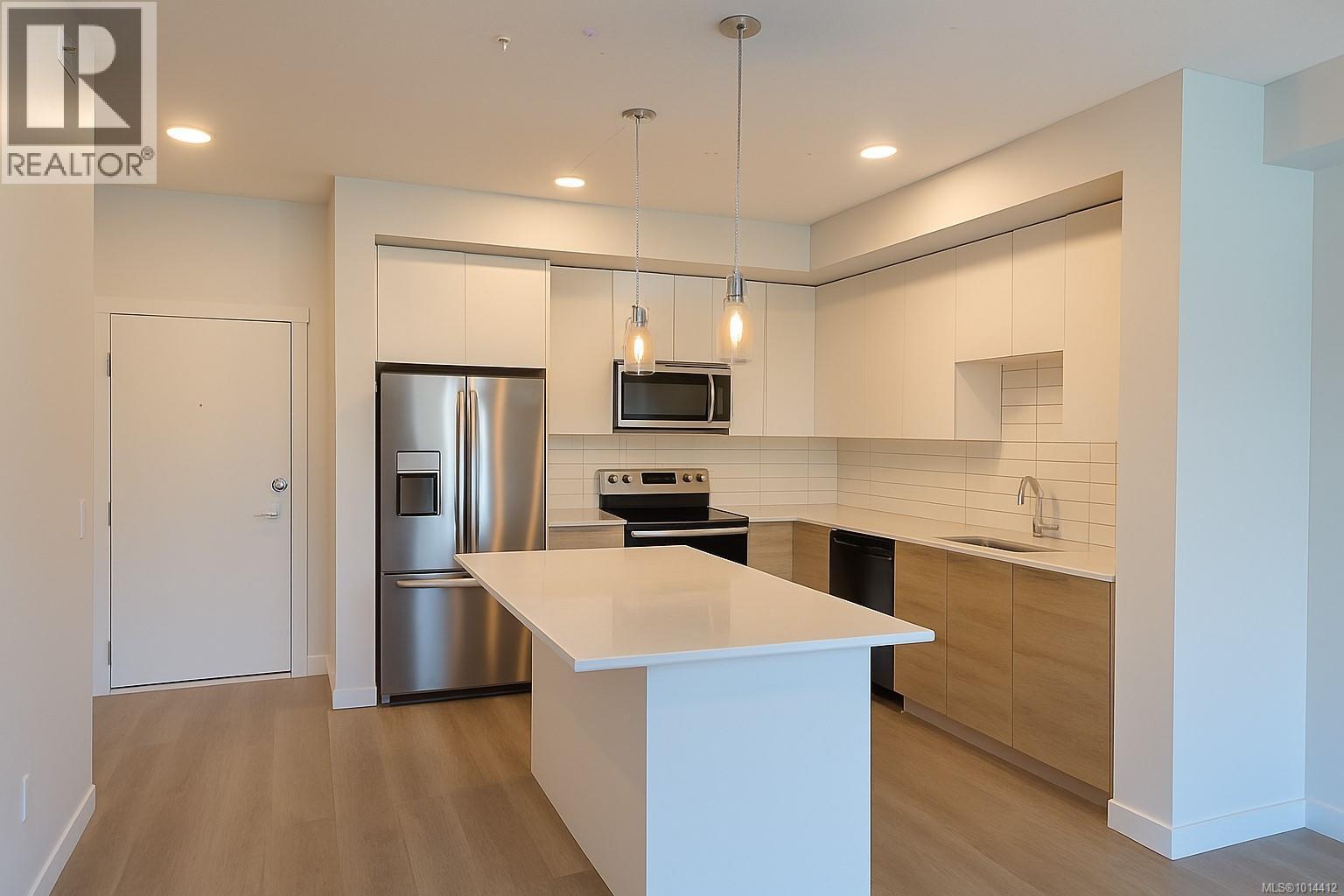 4830 Cedar Ridge Pl Unit 218 Pl, Nanaimo, BC V9T 0M8