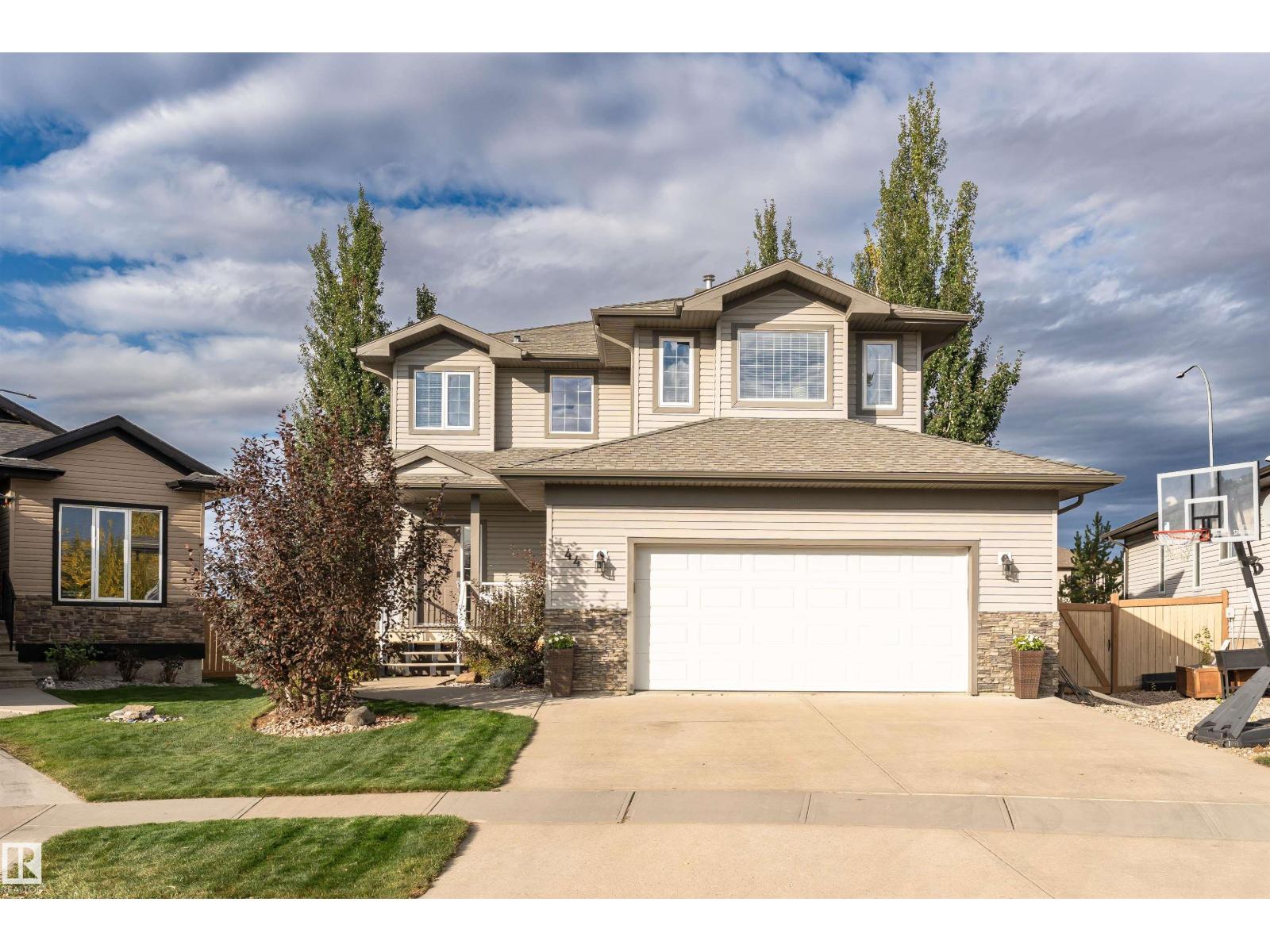 44 Walters Pl, Leduc, AB T9E 0G2