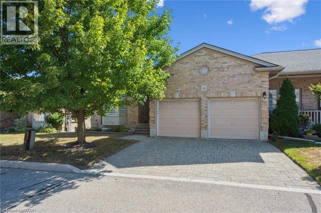 900 Doon Village Road Unit 4, Kitchener, ON N2P 1A4