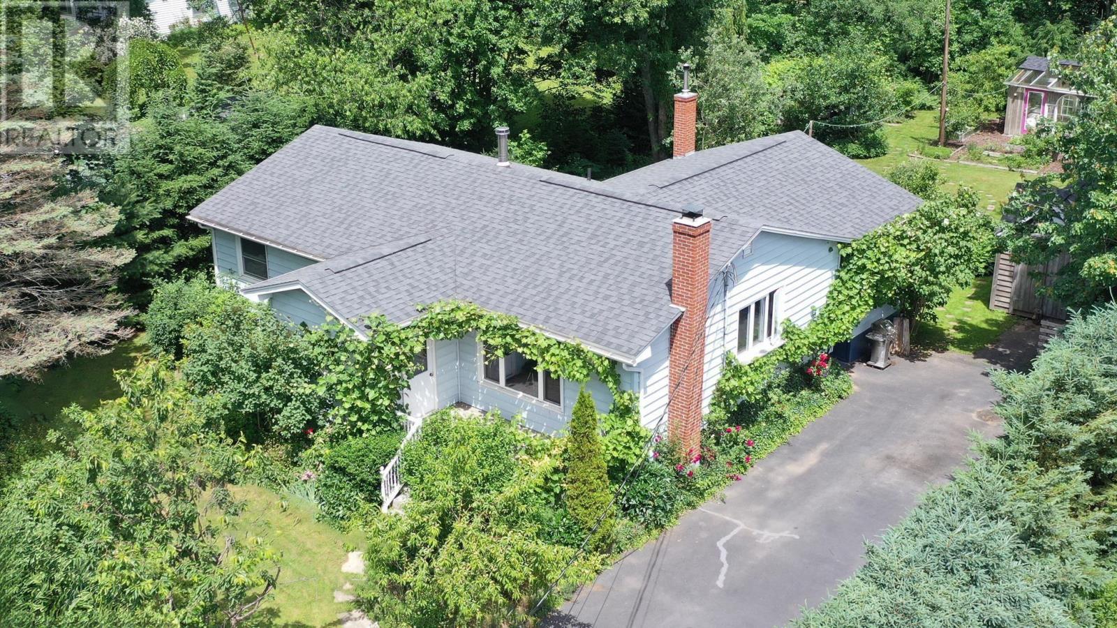 330 Applecrest Dr, North Kentville, NS B4N 2Z4 MLS 202415427 Houseful