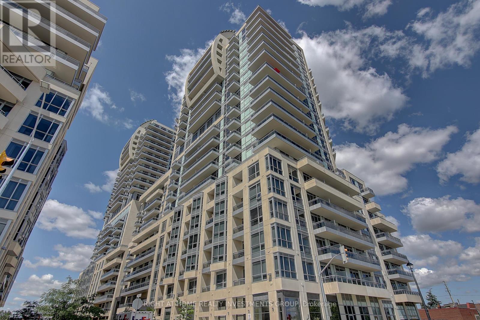 415 NE Unit 9205 Yonge St, Richmond Hill, ON L4C 1V5
